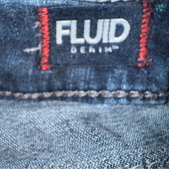 Silvers Women’s 28 Blue Suki Fluid Boot Cut Faded Lowrise Denim - Picture 5 of 9